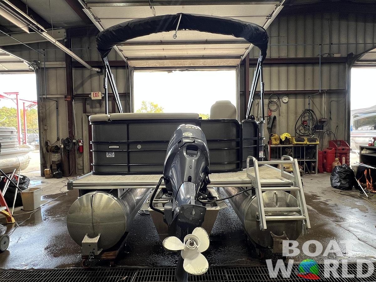 Used 2018 Berkshire CTS 20 Cruise & 60HP Yamaha 4Stroke -$24,995