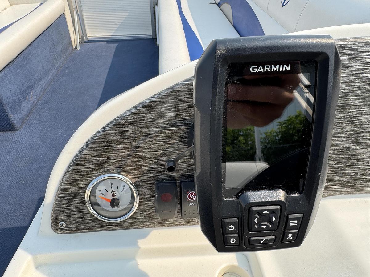 Used 2008 Tahoe Pontoons 24 Bow Fish Pontoon