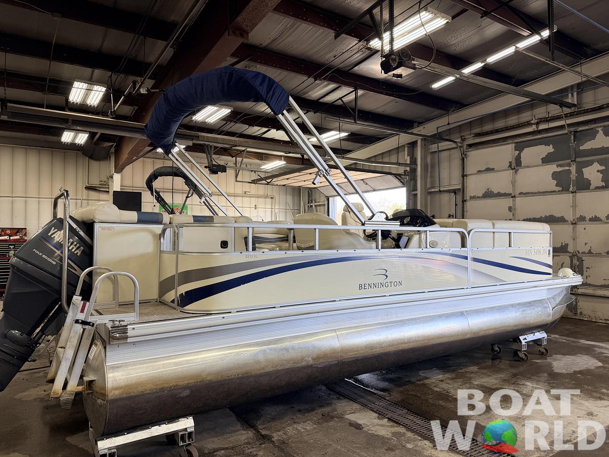 Used 2005 Bennington 2275 RL & 75HP Yamaha 4Stroke - $15,995