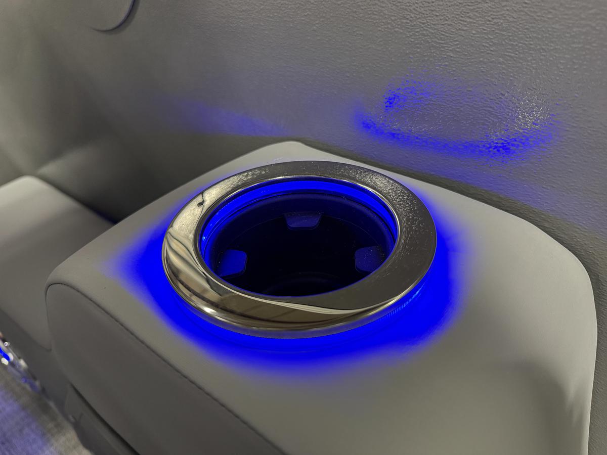 2025 Tahoe Pontoons Cascade 2385 Quad Lounge Shift SS Tritoon & Honda 225HP Outboard