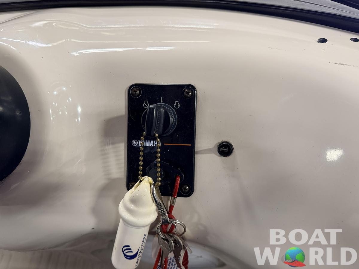 Used 2005 Bennington 2275 RL & 75HP Yamaha 4Stroke - $15,995