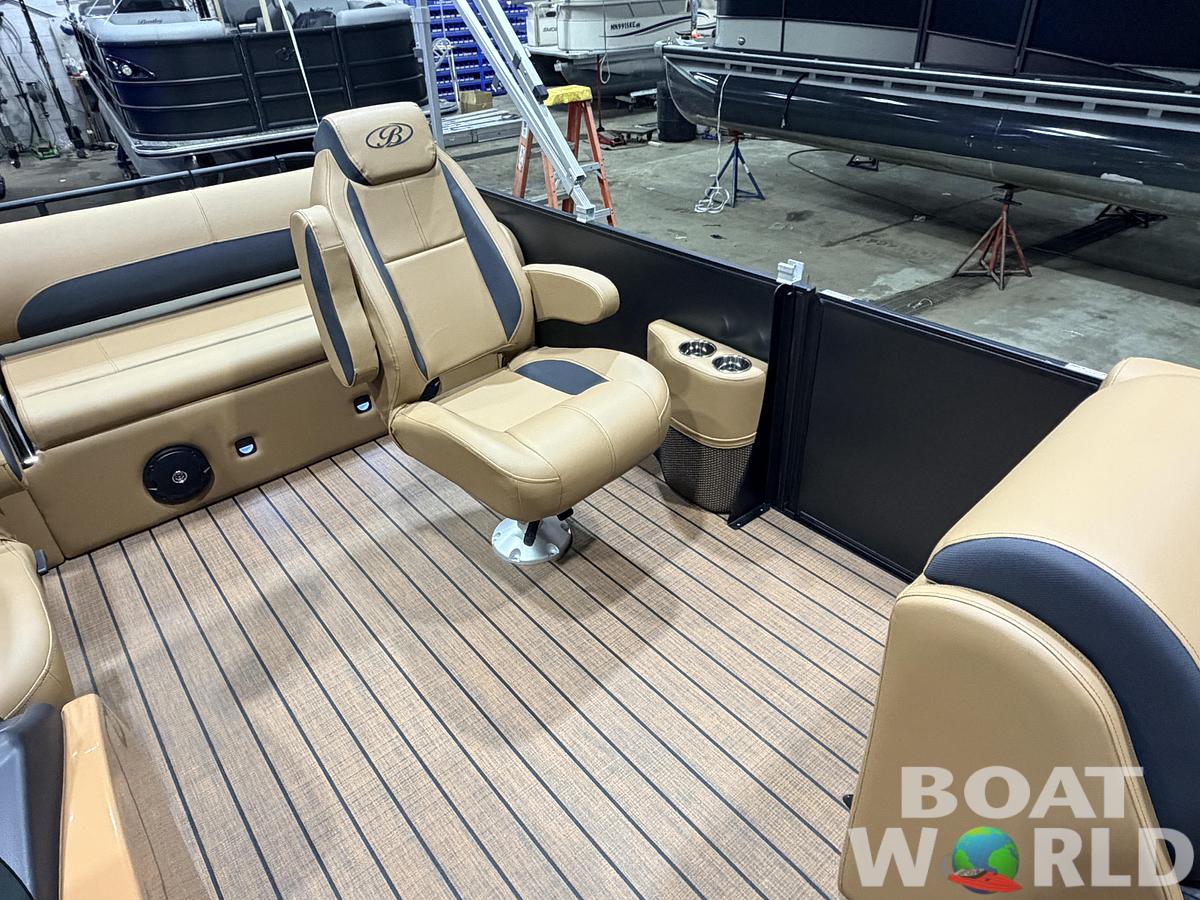 2026 Bentley Legacy 220 Swingback Pontoon $38995