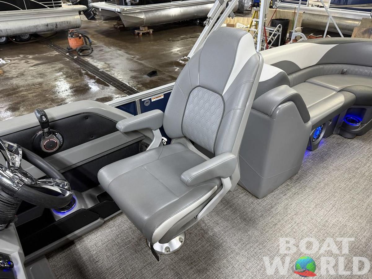 Used 2022 Tahoe Pontoons LTZ 2385 Quad Lounge Tritoon Pontoon & Honda 4-Stroke EFI