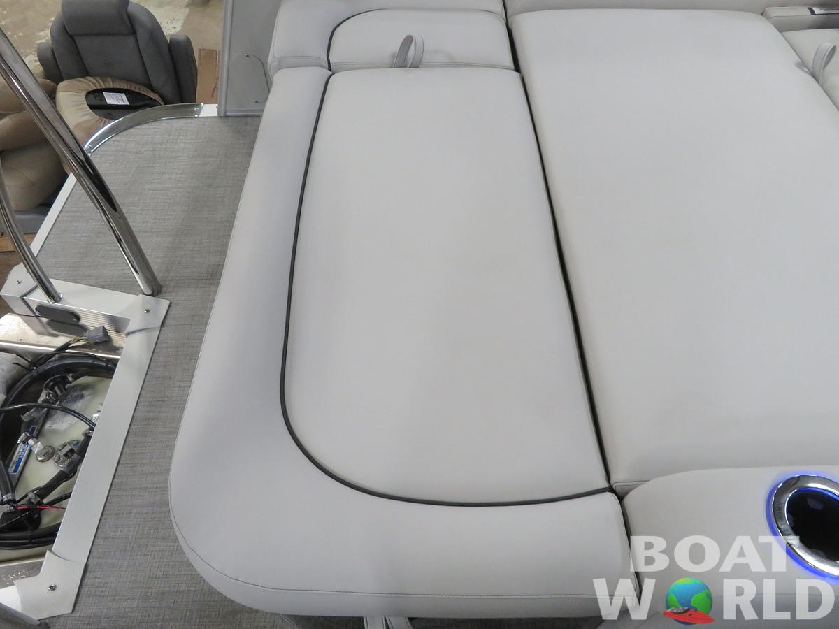 2024 Tahoe Pontoons Cascade 2385 Swingback (VRB) & Honda 115HP 4-Stroke EFI