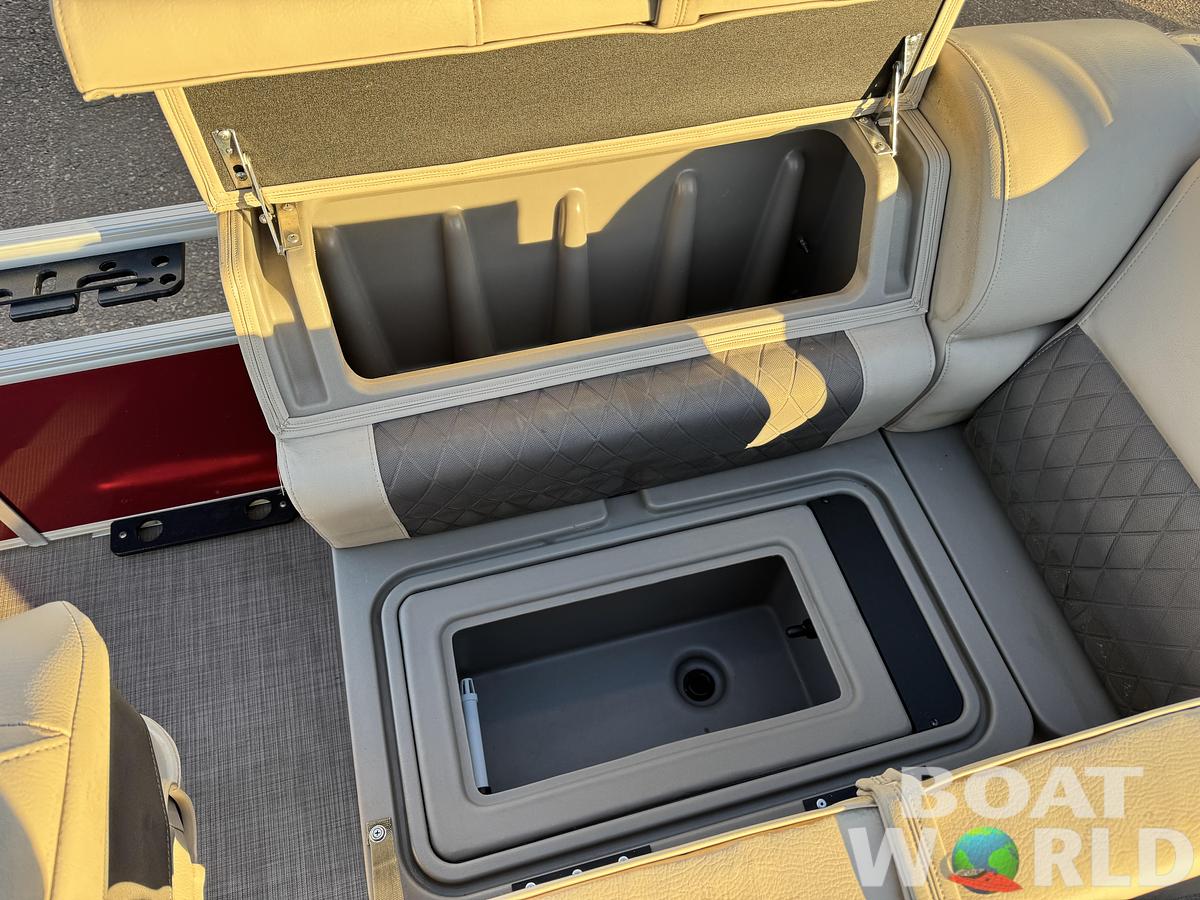 Used 2020 Sun Tracker Fishin Barge 20 DLX Pontoon