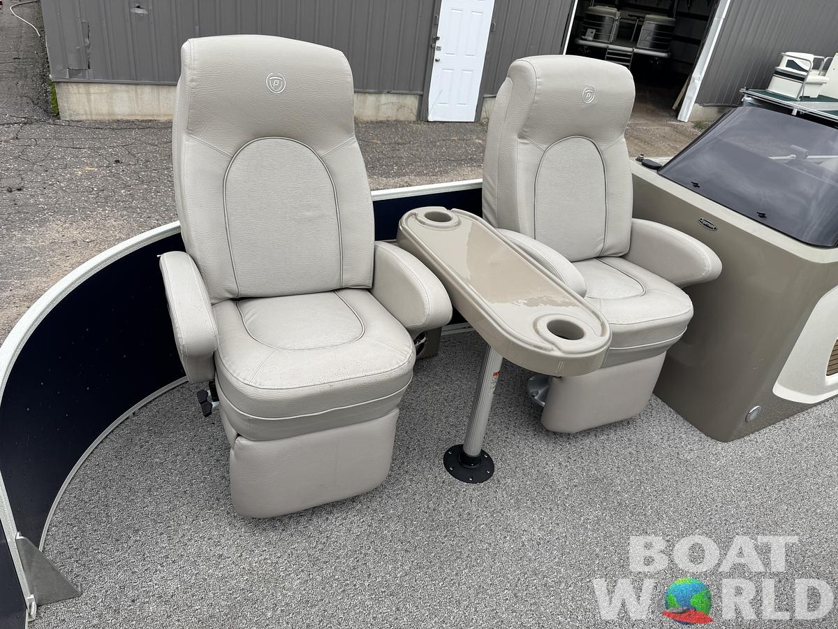 Used 2013 Premier 250 Intrigue Pontoon with 140HP Suzuki Fourstroke EFI