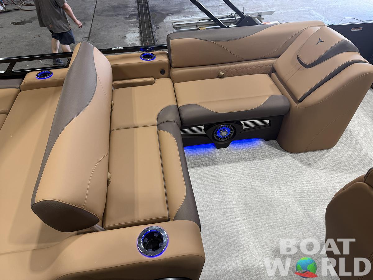 2027 Tahoe LTZ 300HP VRB 2585 Swingback Tritoon $74,995