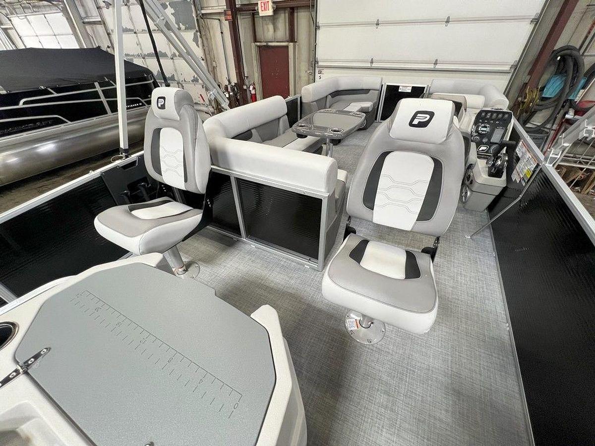 2025 Princecraft 21 Sportfisher 2RS Fish & Cruise Pontoon & Mercury 4-Stroke EFI