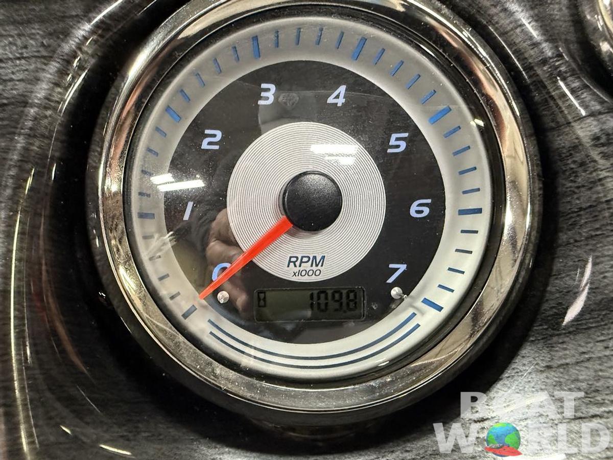 Used 2022 Tahoe Pontoons LTZ 2385 Quad Lounge Tritoon Pontoon & Honda 4-Stroke EFI