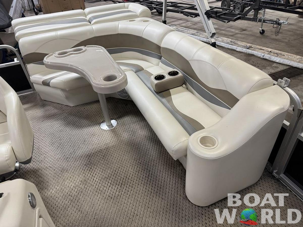 Used 2006 Bennington 2050 GS Pontoon