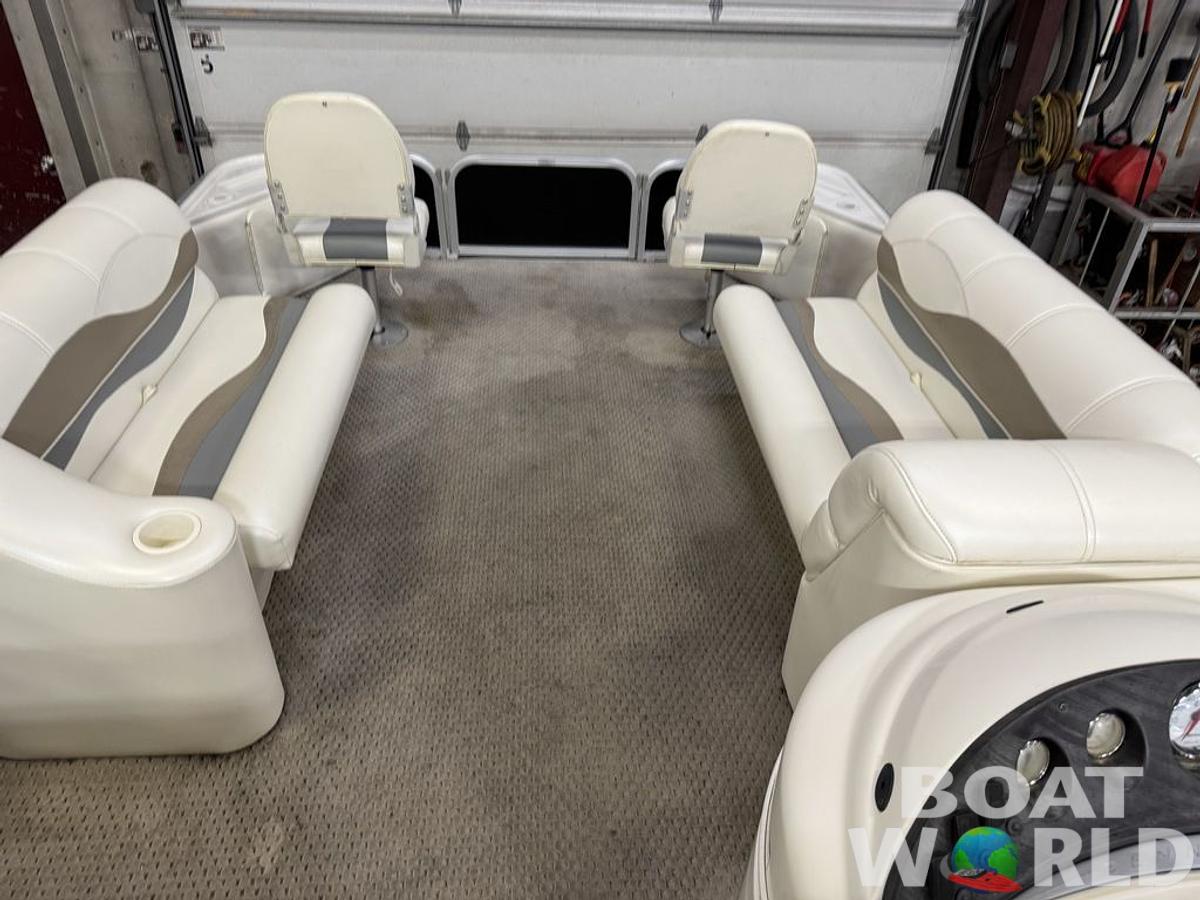 Used 2006 Bennington 2050 GS Pontoon