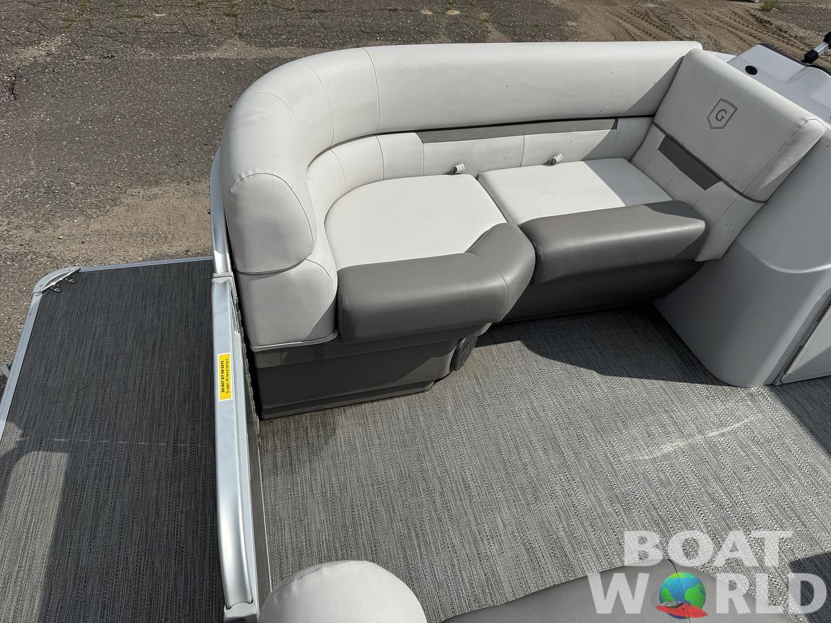 Used 2021 Sweetwater 1880 Pontoon