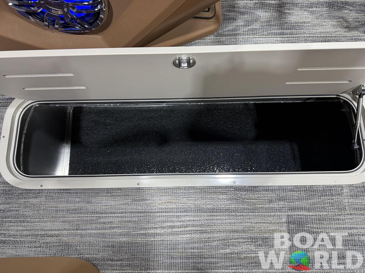 2026 Tahoe Pontoons Cascade 2385 Swingback (VRB) Tritoon 