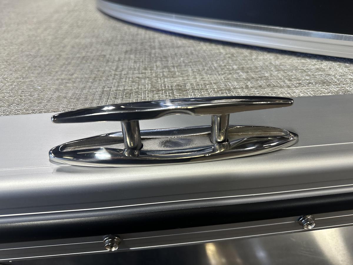 2025 Tahoe Pontoons LTZ 2385 Swingback (VRB) Windshield Tritoon & Honda 4-Stroke EFI