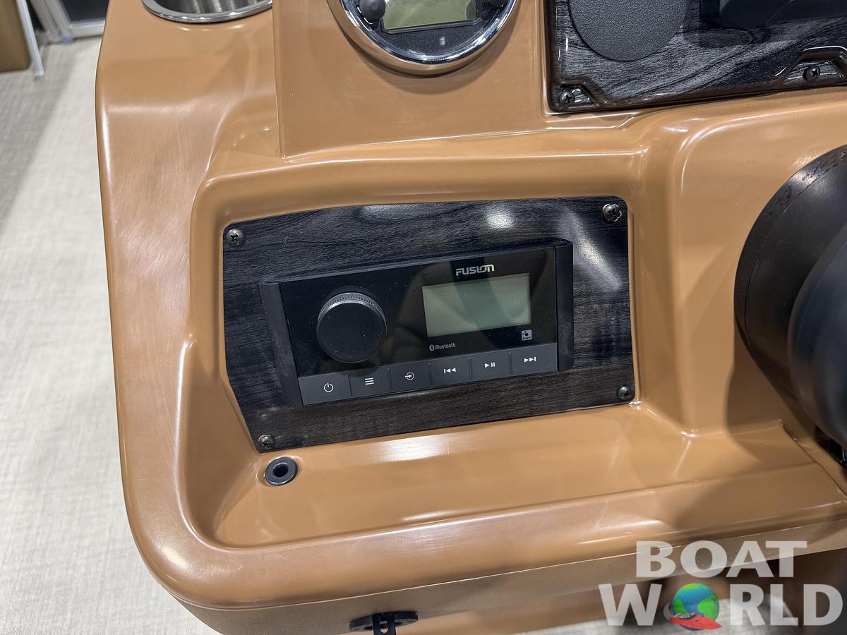 2026 Tahoe Pontoons Sport 2180 Quad Lounge