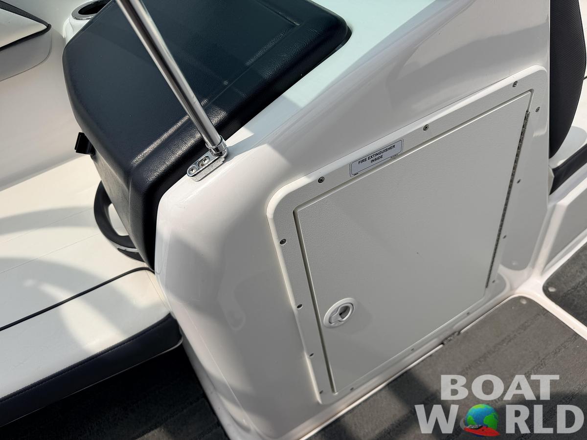 Used 2016 Yamaha AR192 Jet Boat 210HP Supercharged 1.8L & Single Axle Trailer -$29,995