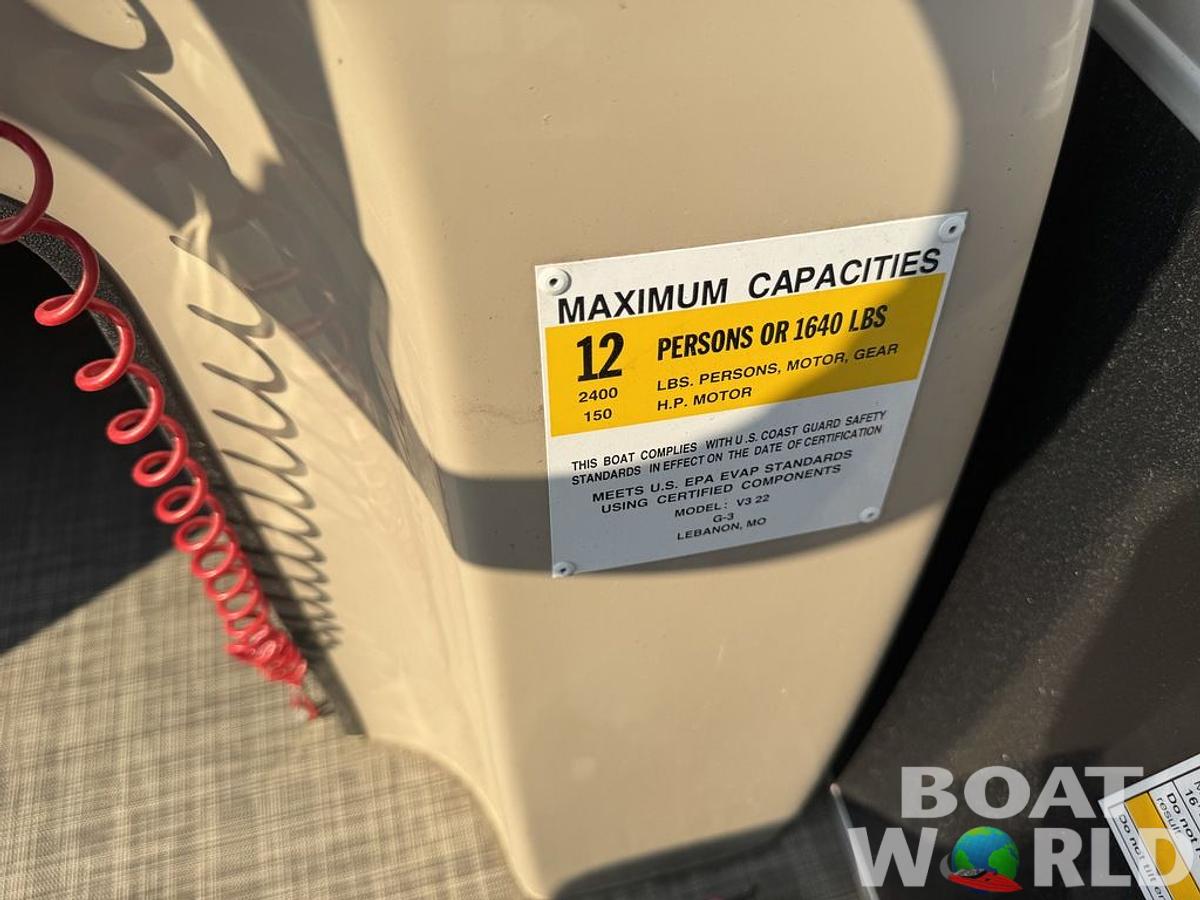 Used 2016 SunCatcher V322 RF Tritoon Pontoon