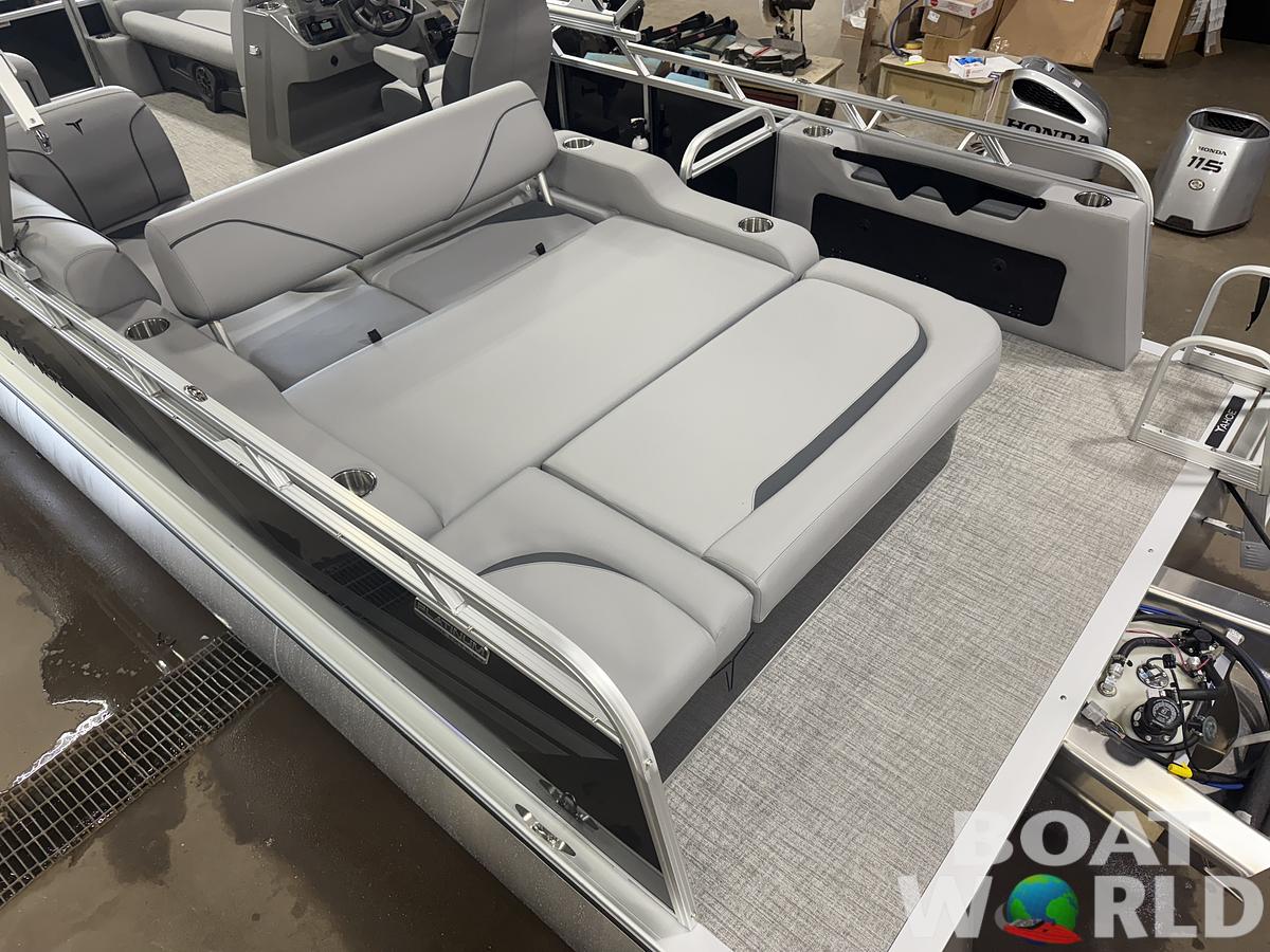 2026 Tahoe Pontoons Sport 2385 Swingback (VRB) & Honda 4-Stroke EFI