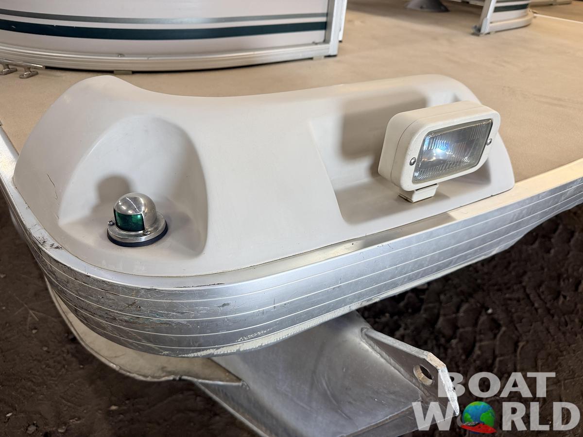 Used 2001 San Pan 2500 & 80HP Yamaha 4Stroke -$8,995