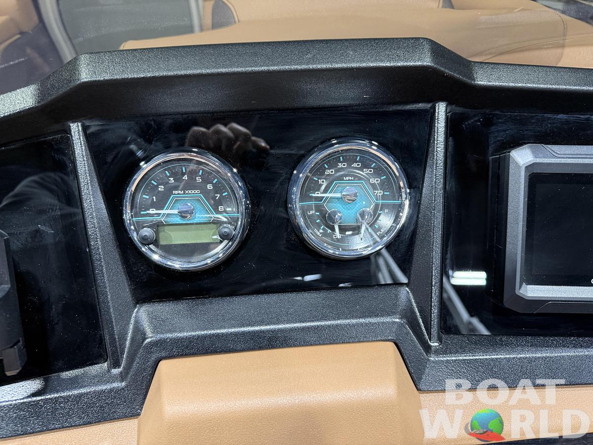2027 Tahoe LTZ 2385 Quad Lounge Shift SS Tritoon & 4-Stroke Outboard $55995