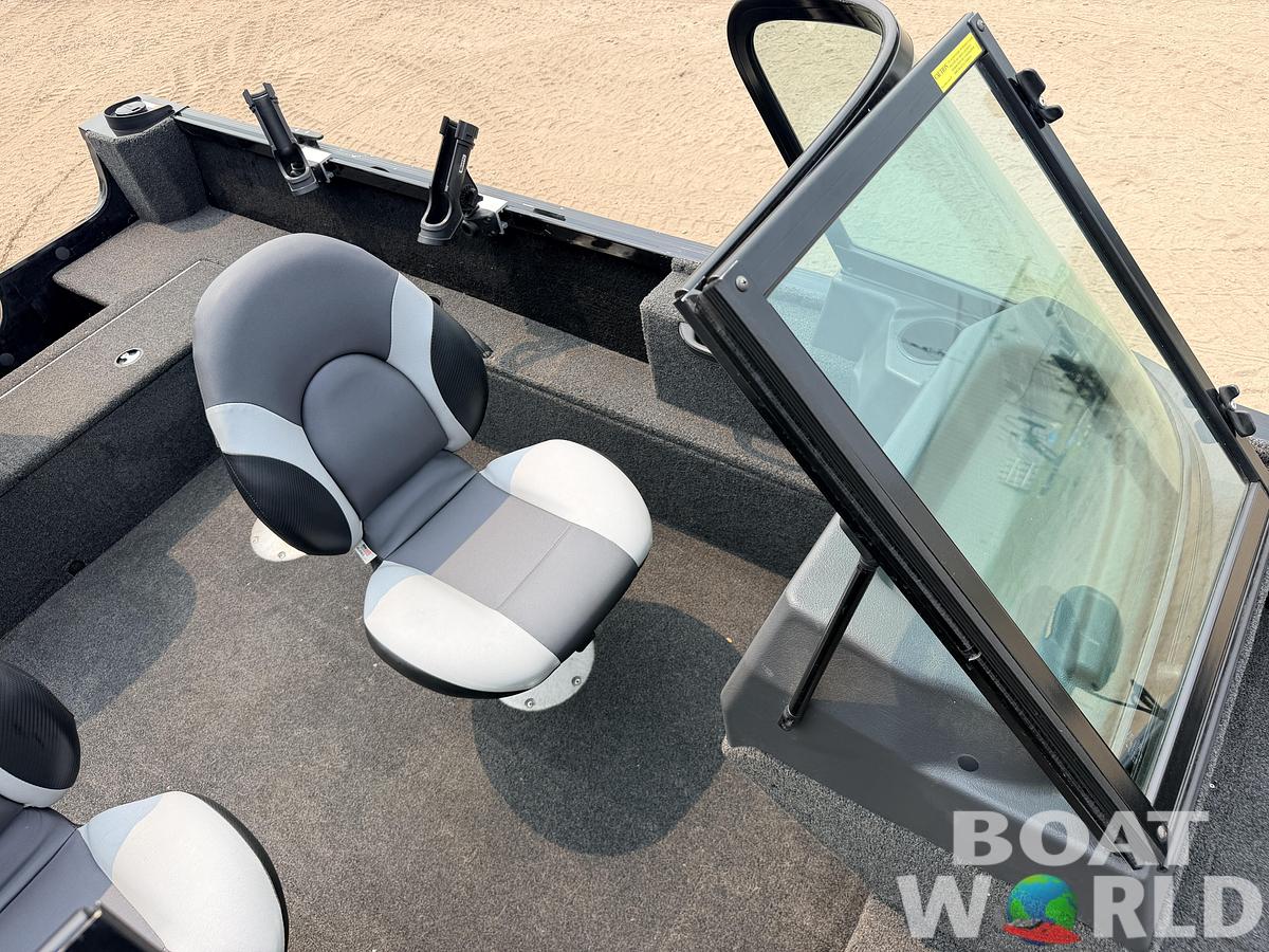 Used 2017 Alumacraft Competitor 165 Sport & 90HP Suzuki 4Stroke -$24,995
