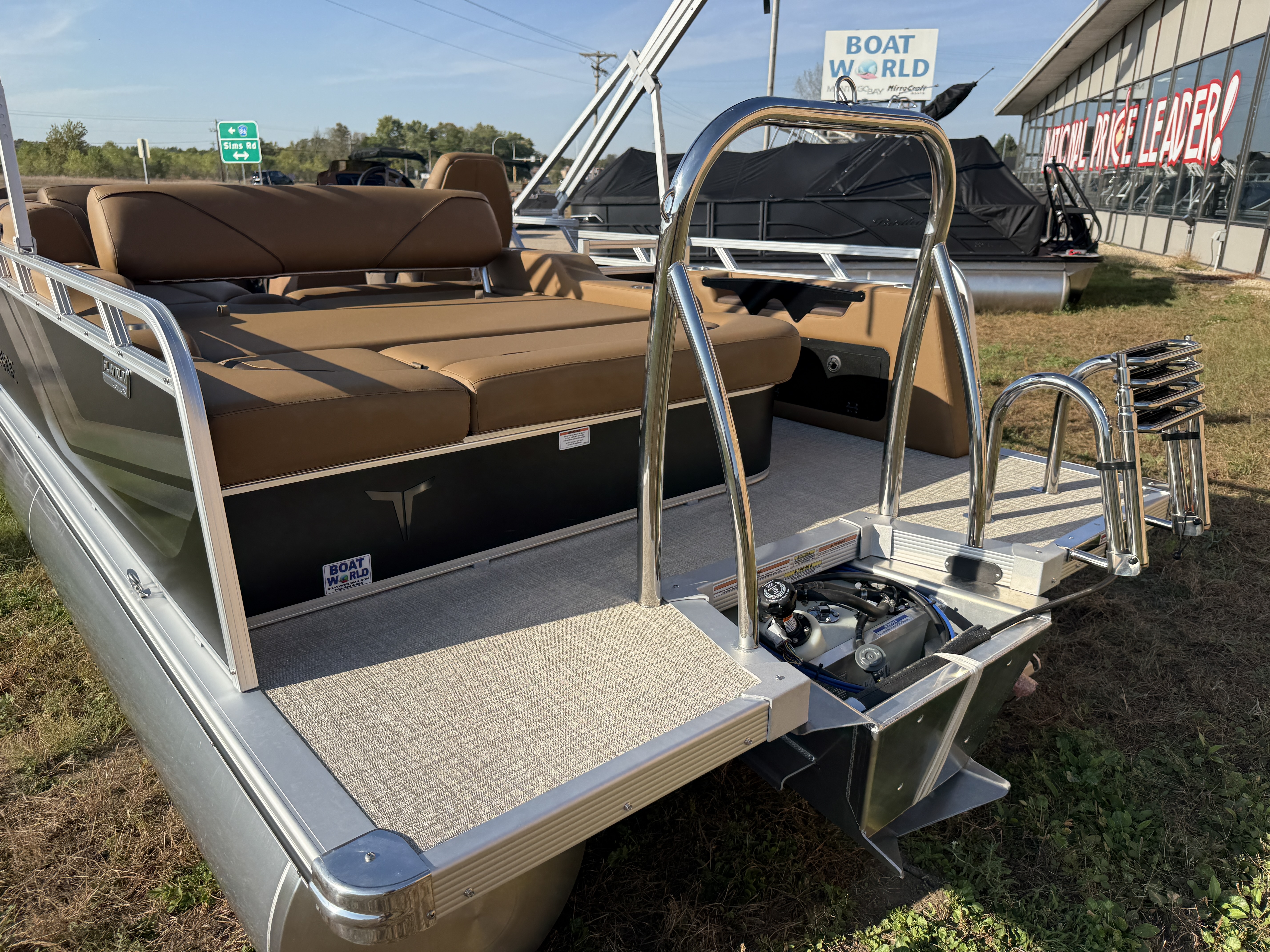 2027 Tahoe Sport VRB 2180 Swingback $31995