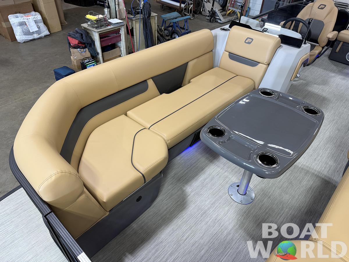 2027 Princecraft Vectra 23 RL SS Swingback Pontoon $36995