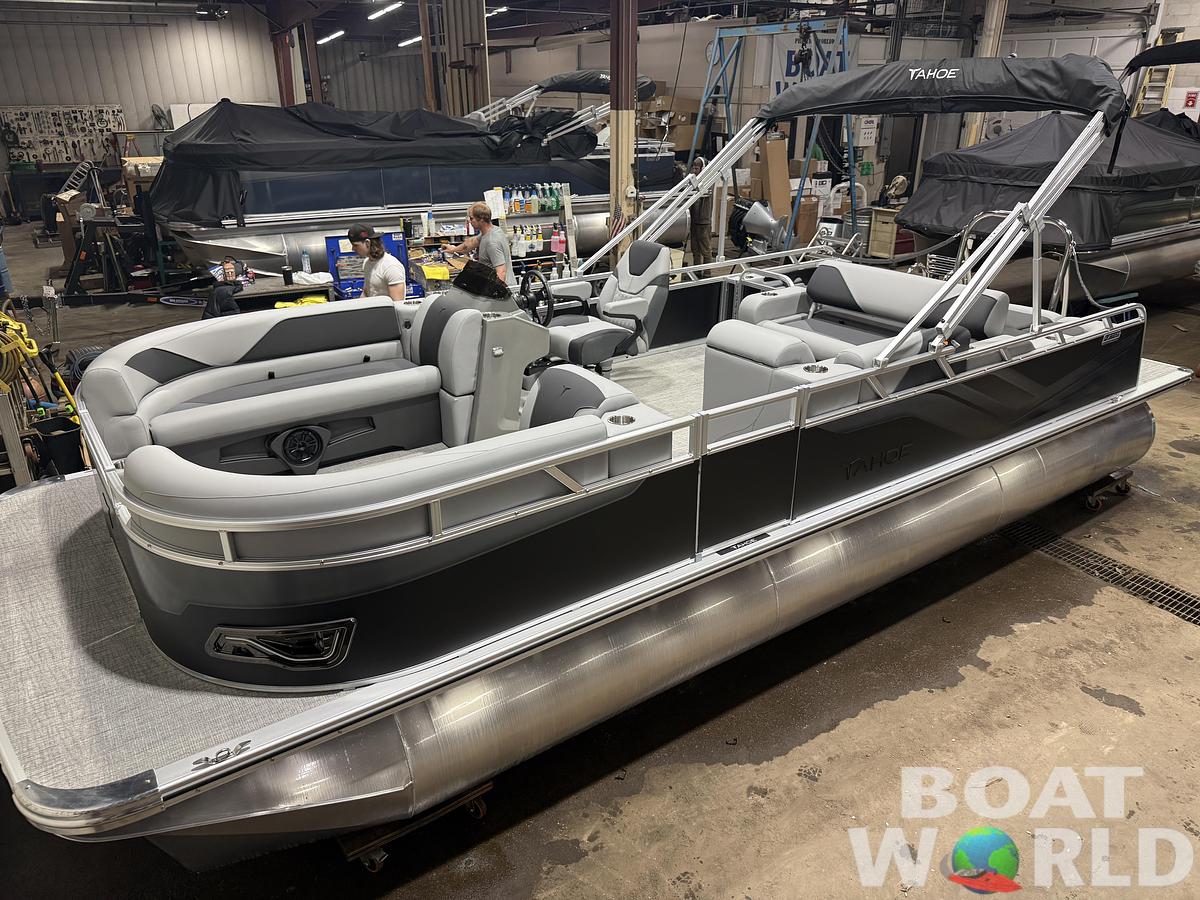 2026 Tahoe Sport VRB 2385 Swingback & 4-Stroke $34995