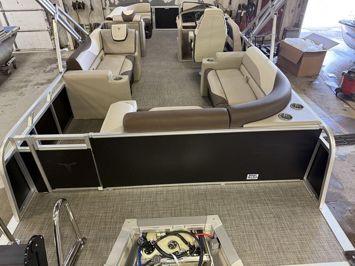 2025 Tahoe Pontoons LTZ 2385 Elite Cruise & Honda 4-Stroke EFI