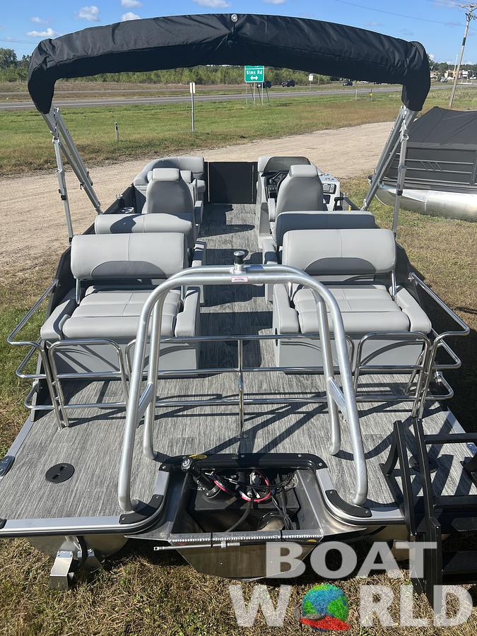 2026 Bentley Pontoons Legacy 220 QSB Swingback