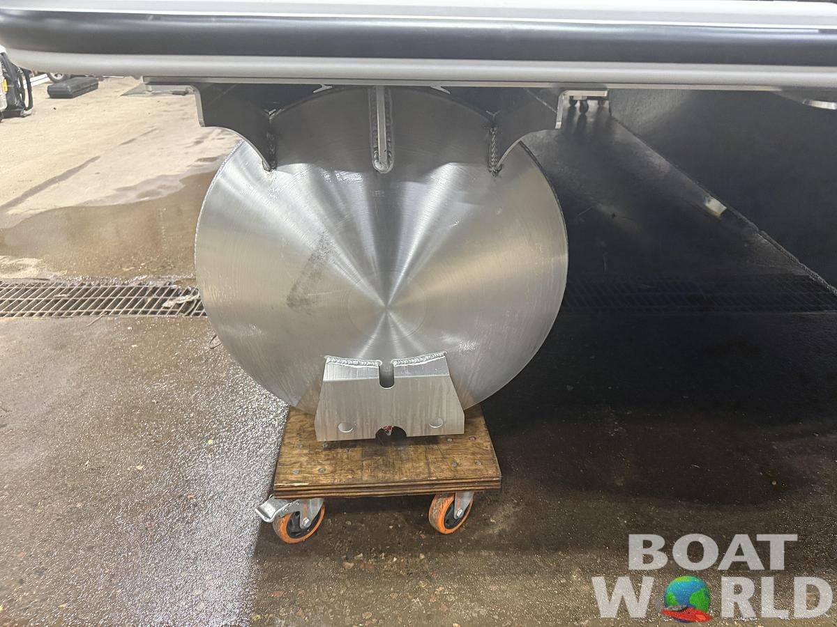 2026 Bentley Legacy 220 Navigator Quad Lounge Pontoon $36995