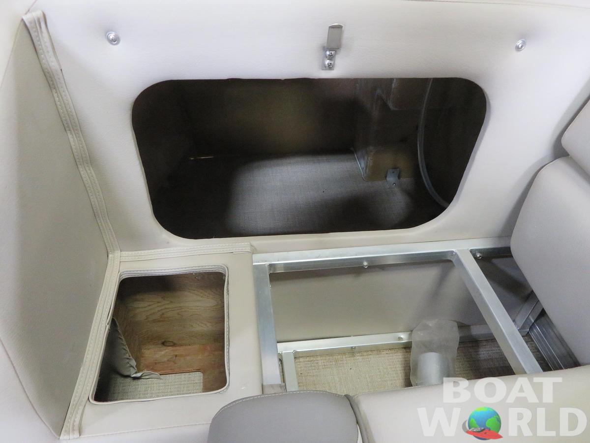 2024 Tahoe Pontoons LTZ 2385 Elite Windshield Tritoon & Suzuki 200HP 4-Stroke EFI