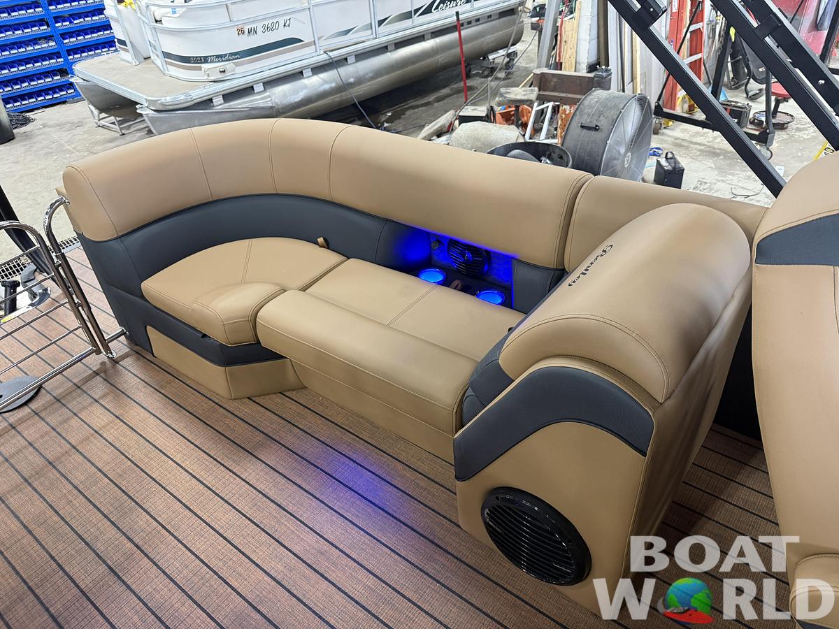 2027 Bentley 350HP Elite 253 Admiral Quad Lounge Tritoon $89995