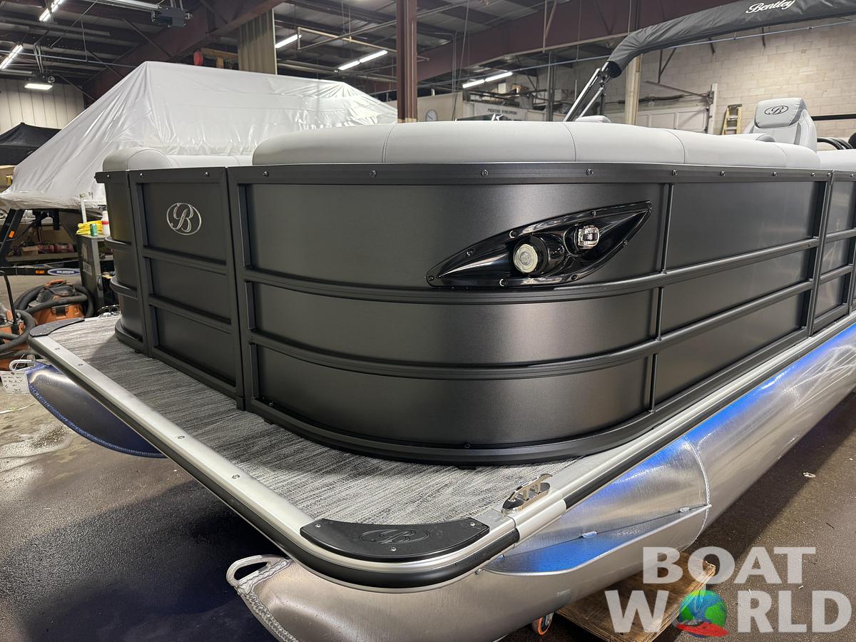 2027 Bentley Legacy 220 Navigator Quad Lounge Pontoon $42995