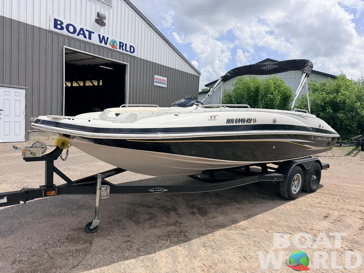 Used 2011 Tahoe 215 Xi Deck Boat & 220HP Mercruiser V8 -$17,995