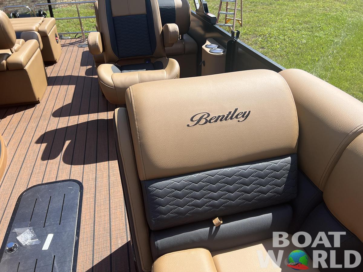 2026 Bentley Pontoons Elite 223 Quad Swingback QSB Tritoon