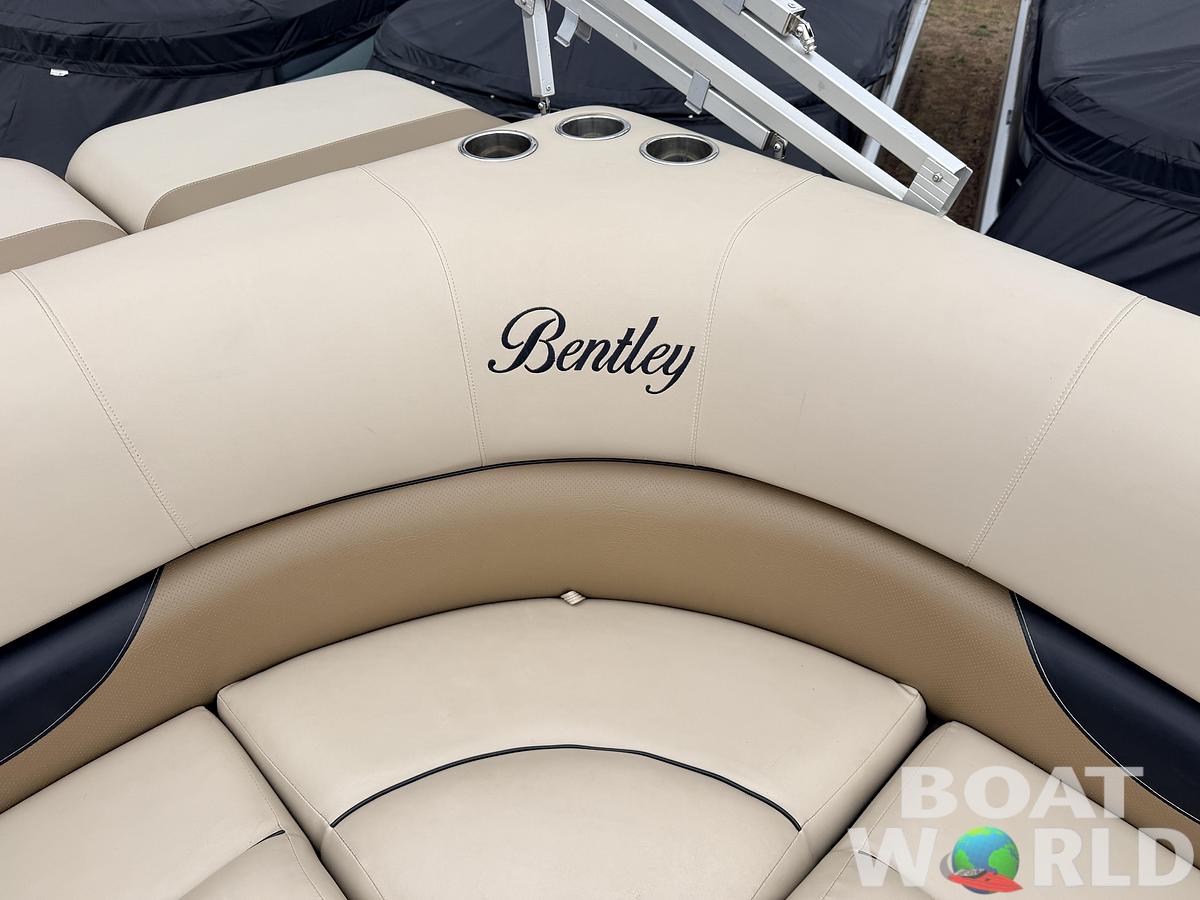 Used 2018 Bentley Encore 240 Cruise SE & 150HP Mercury 4Stroke -$29,995