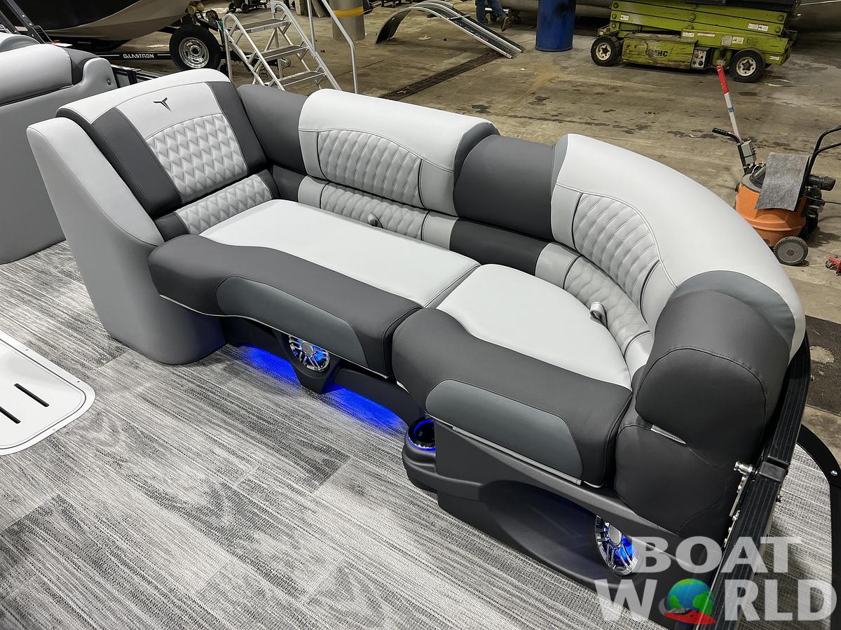 2026 Tahoe Pontoons Cascade 2385 Swingback (VRB) Tritoon