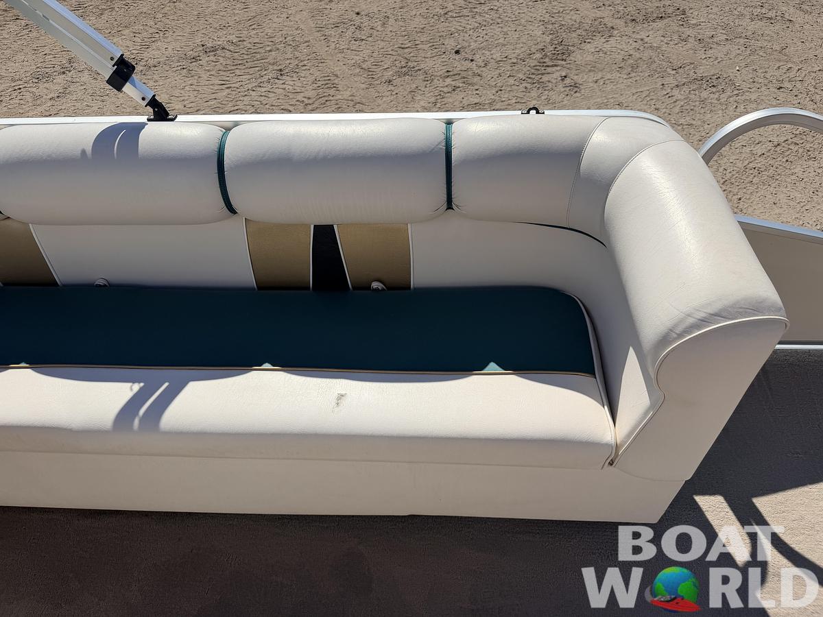 Used 2006 Elete 2021 Party Fish & 50HP Yamaha - $9,995