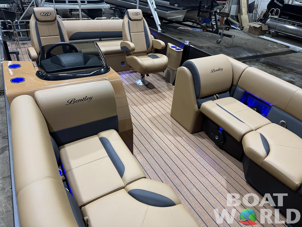 2026 Bentley Legacy 200 Swingback Pontoon $40995