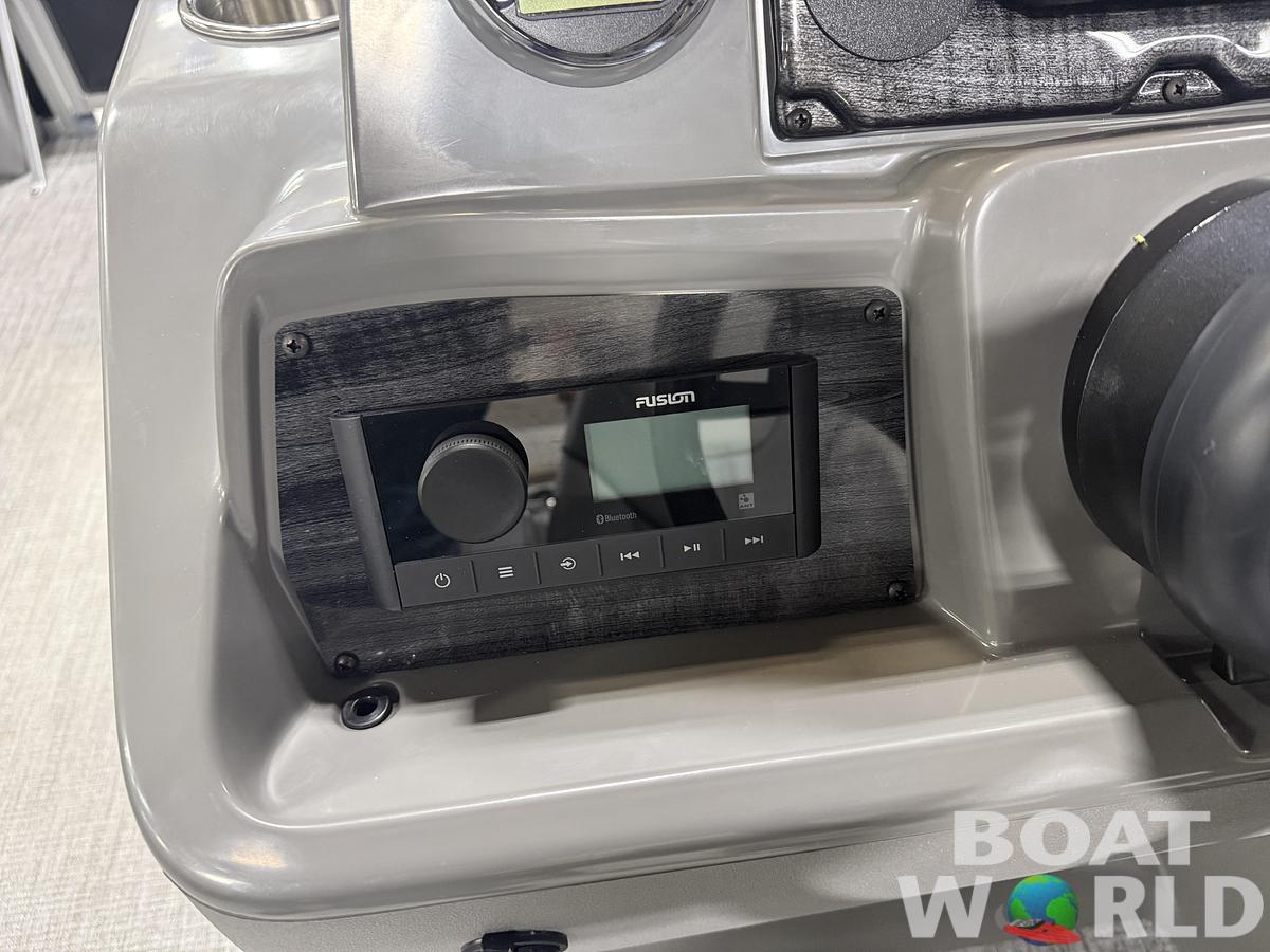 2026 Tahoe Pontoons Sport 2180 Swingback (VRB) 