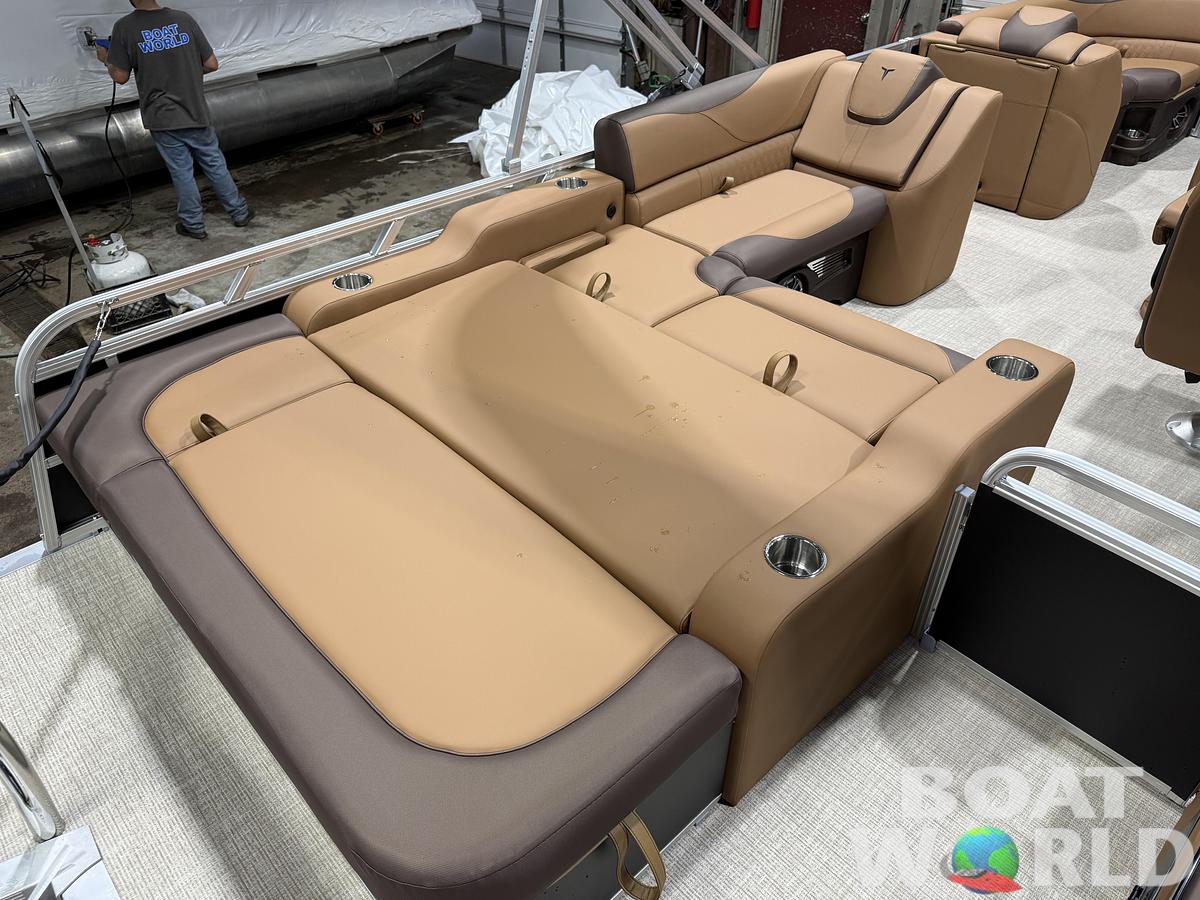 2027 Tahoe LTZ 2385 VRB SE Swingback Pontoon $42995