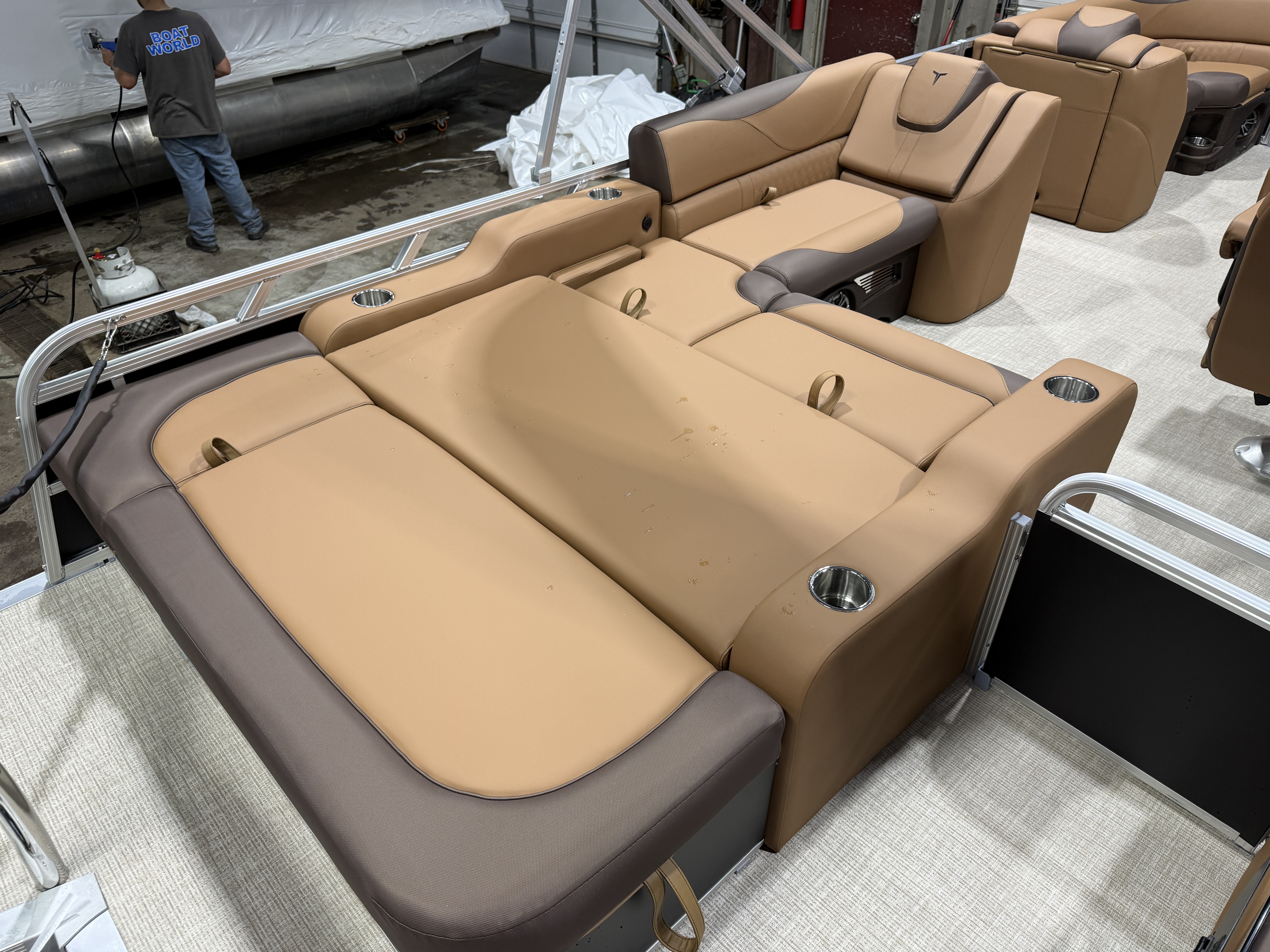 2027 Tahoe LTZ 2385 VRB SE Swingback Pontoon $42995