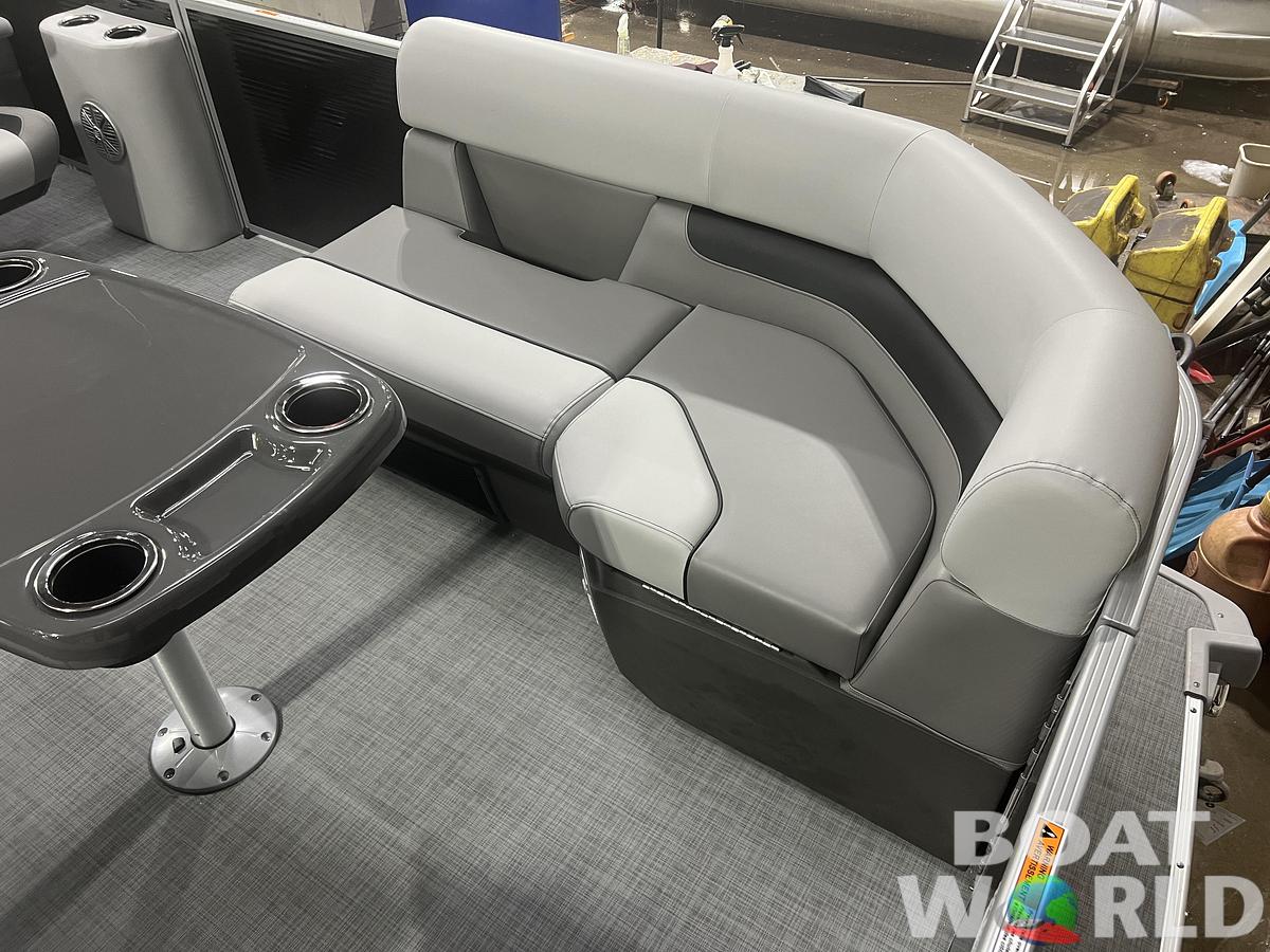 2026 Princecraft Vectra 21 Quad Lounge Pontoon