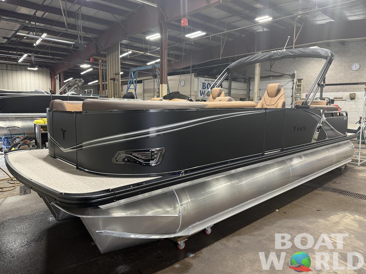 2027 Tahoe LTZ 300HP QLS 2585 Tritoon $71,995