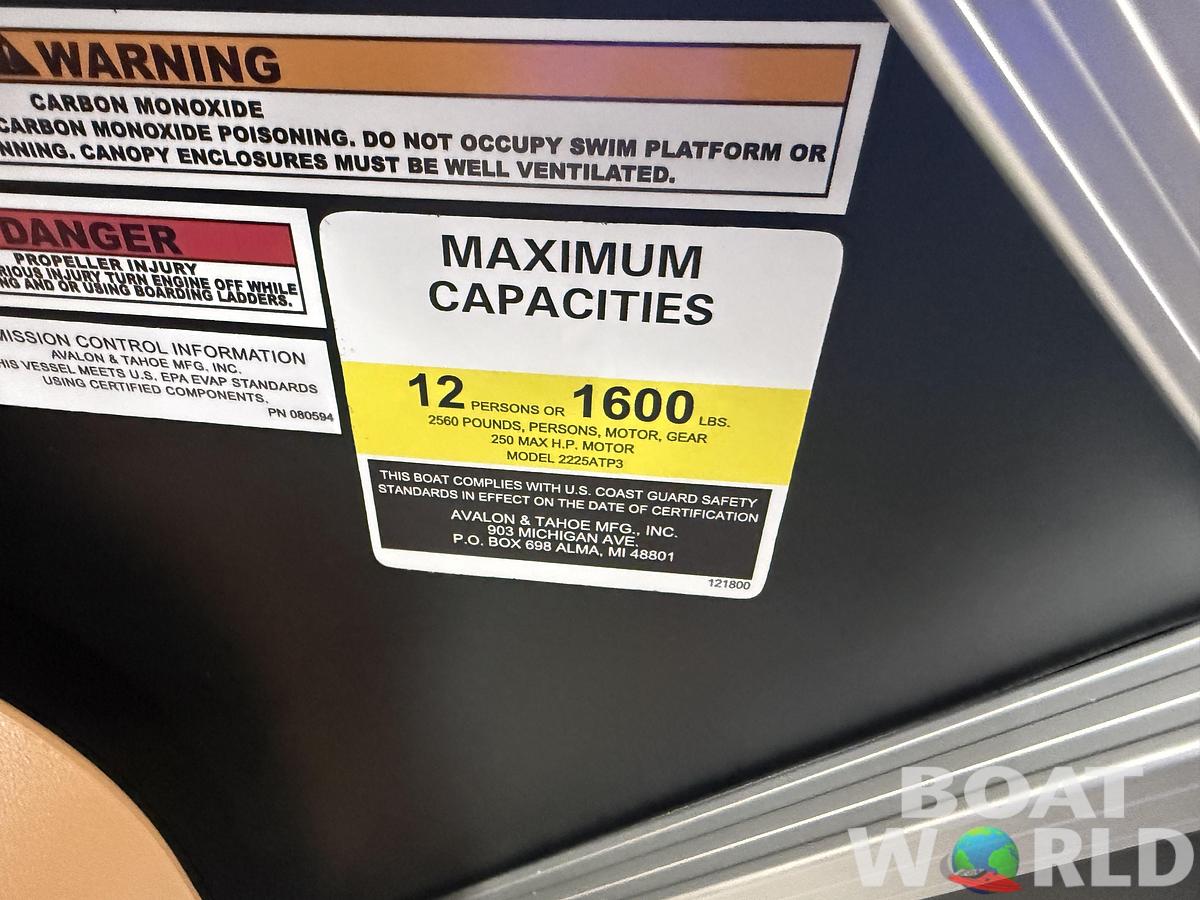 2026 Tahoe Pontoons LTZ 2385 Swingback (VRB) Tritoon 