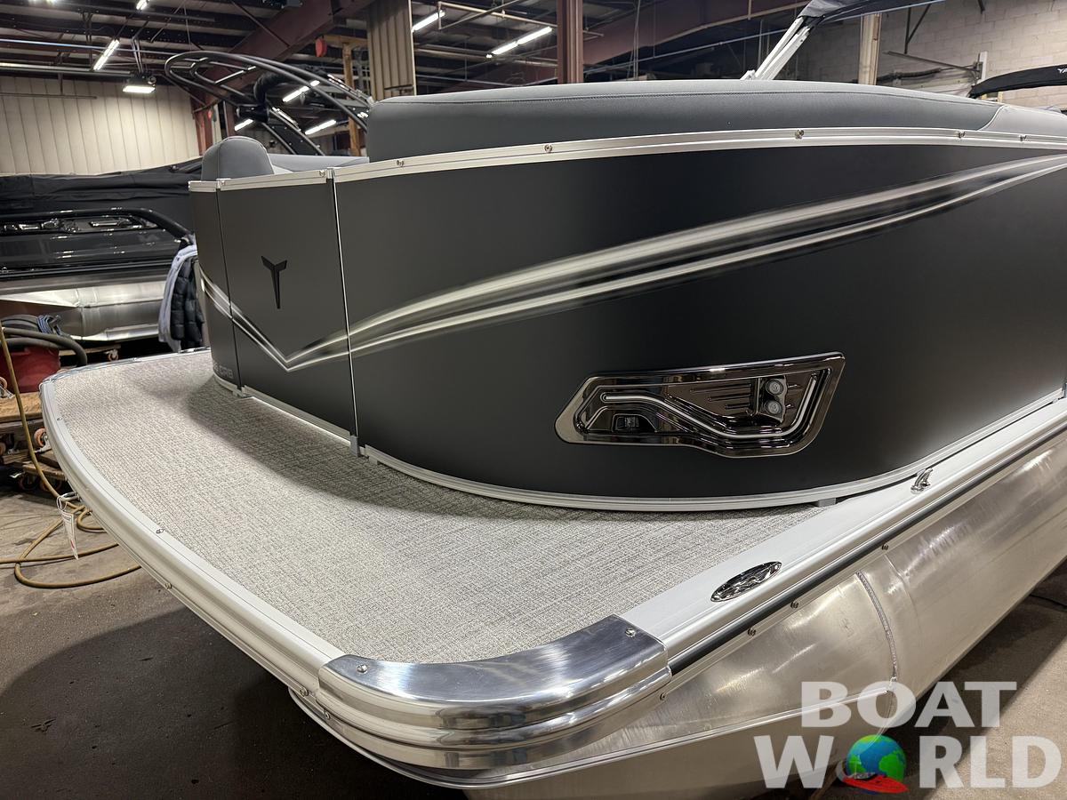 2026 Tahoe Pontoons LTZ 1985 Cruise Rear Bench (CRB) 