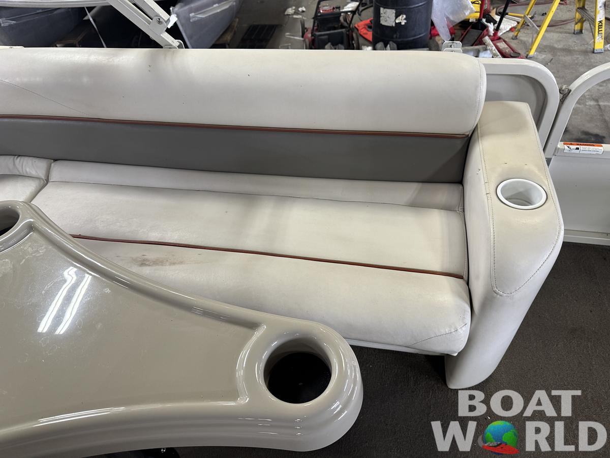 Used 2006 Crestliner 2285 CFI Pontoon