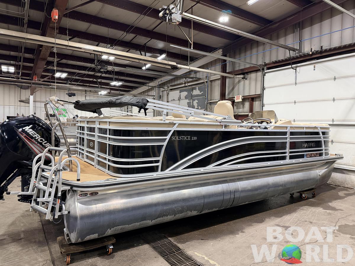 Used 2015 Harris 220 Solstice Pontoon