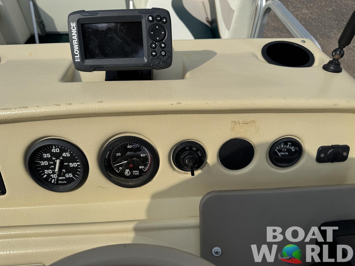 Used 1999 Lowe Suncruiser Malibu 180